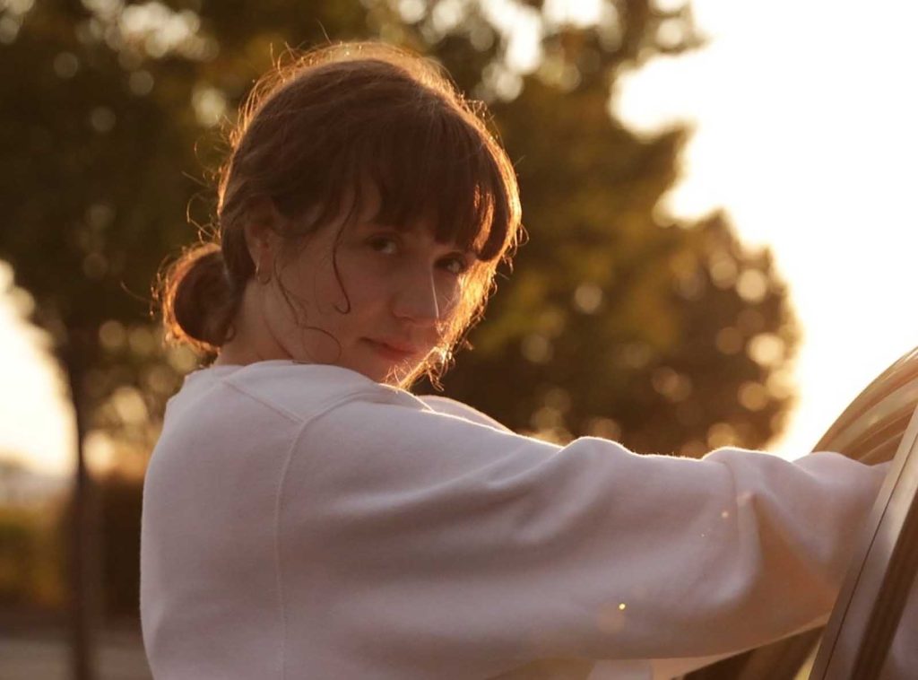 Jessy-Lanza-estrena-su-segundo-sencillo-Anyone-Around