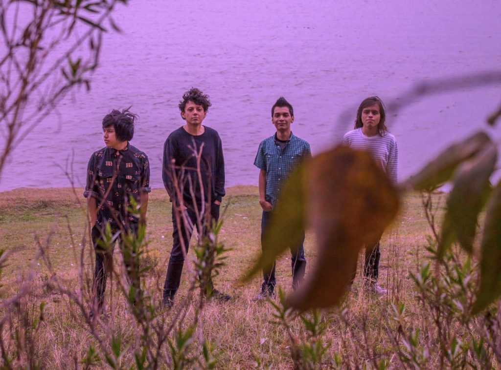 Strange-Color-lanza-su-álbum-titulado-Al-Borde-De-Un-Tiempo-Perdido