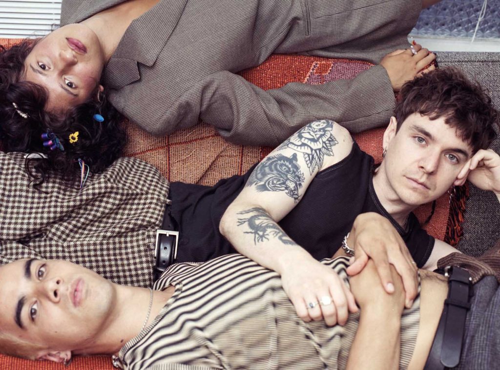 Couch-Prints-presenta-TellU-y-anuncia-su-EP-debut