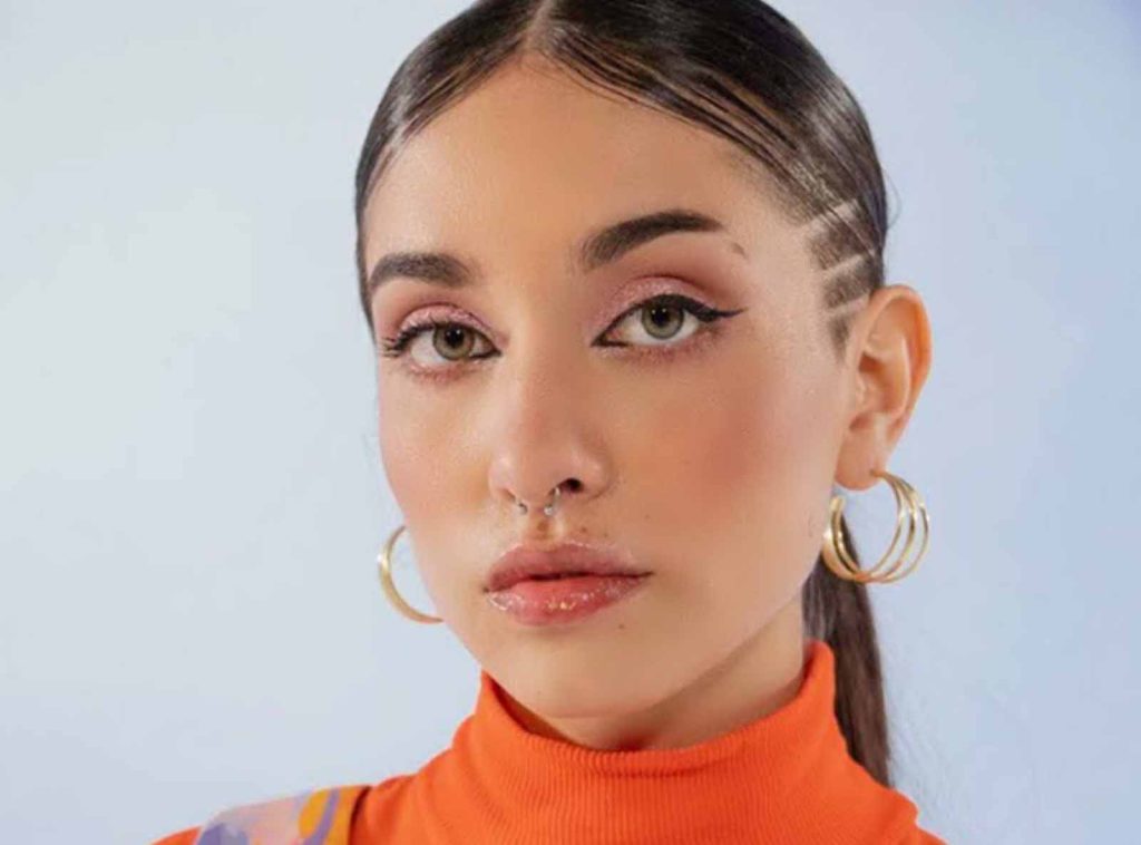 Maria-Becerra-rebasa-en-menos-de-24-HRS-los-2-6M-de-vistas-en-Youtube-con-su-nuevo-vídeo-HIGH-remix-feat-TINI-y-Lola-Índigo