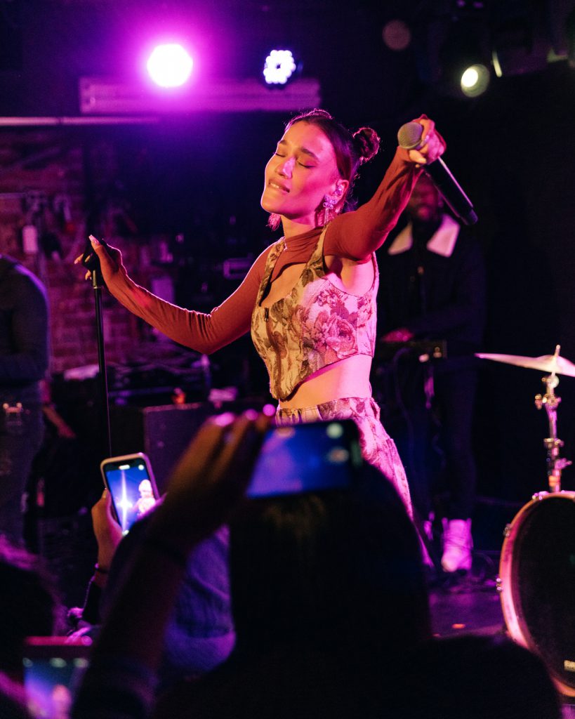 La estrella del pop latino NEZZA finaliza su exitosa gira Club Solita2