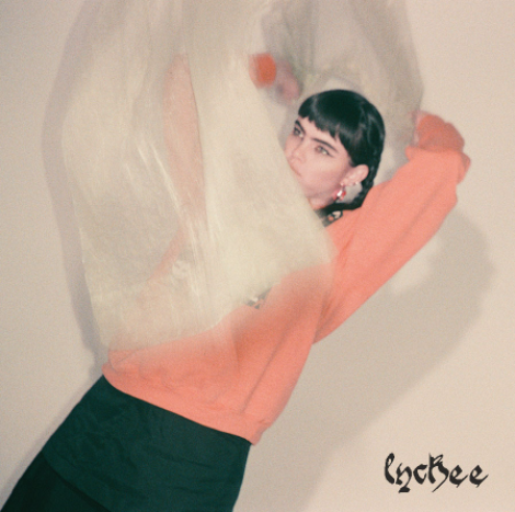 BENEE lanza su anticipado nuevo EP LYCHEE ¡ya en plataformas!