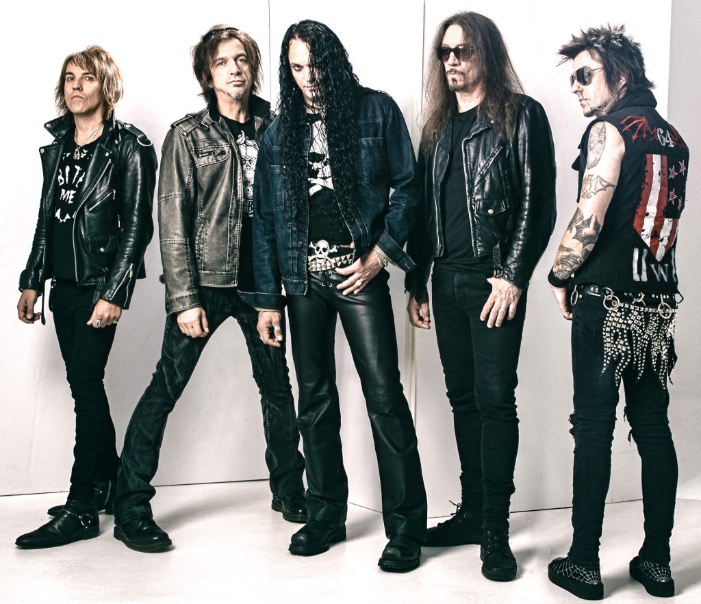 Skid Row reclama su reinado en el hard rock con su nuevo single.