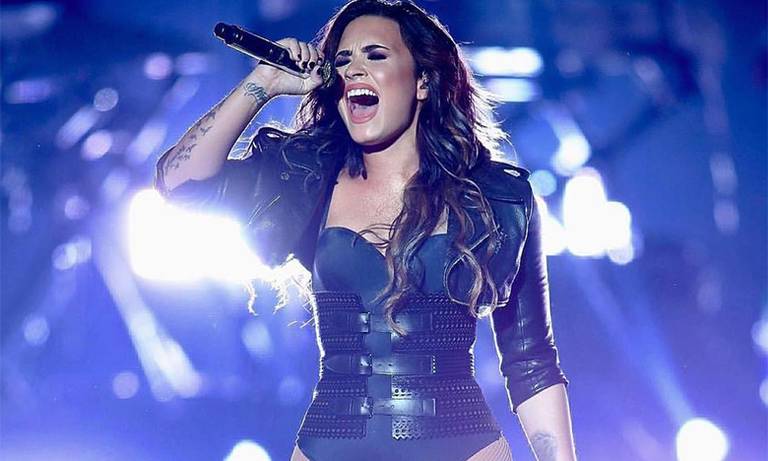 Demi Lovato lanza su anticipado nuevo álbum Holy Fvck2